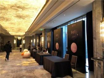 專業會議與展覽服務 從展臺特裝到巡展搭建的全方位解決方案